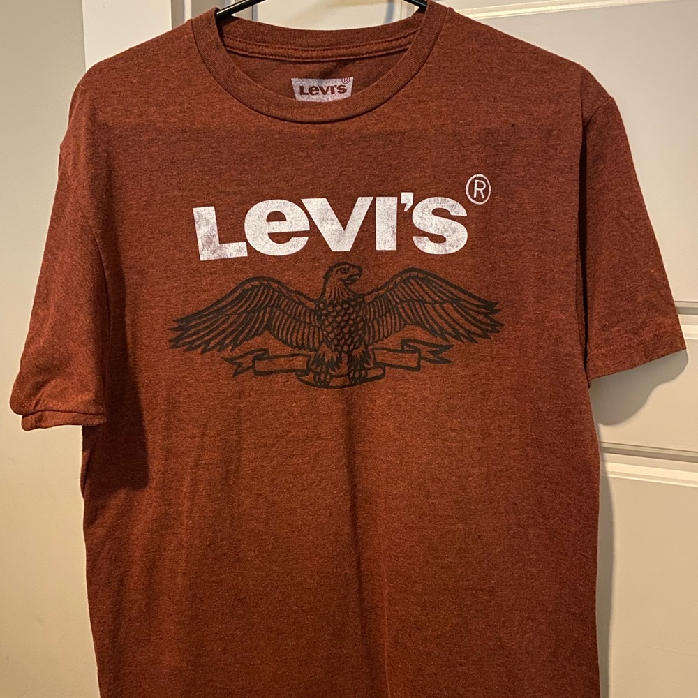 LEVIS GRAPHIC TEE